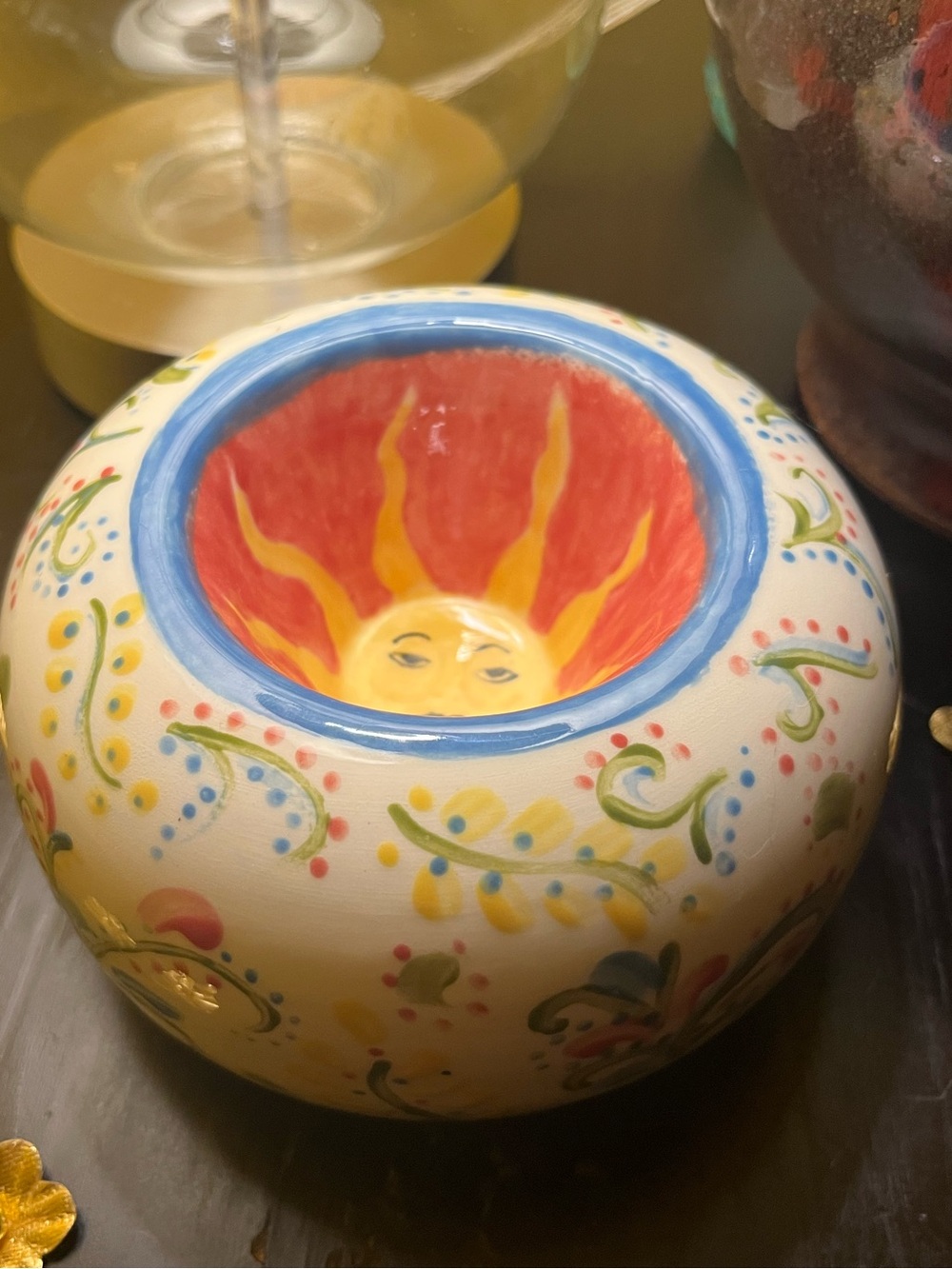 Hand-Painted Sun Motif Ceramic potpourri, candle holder - White & Red